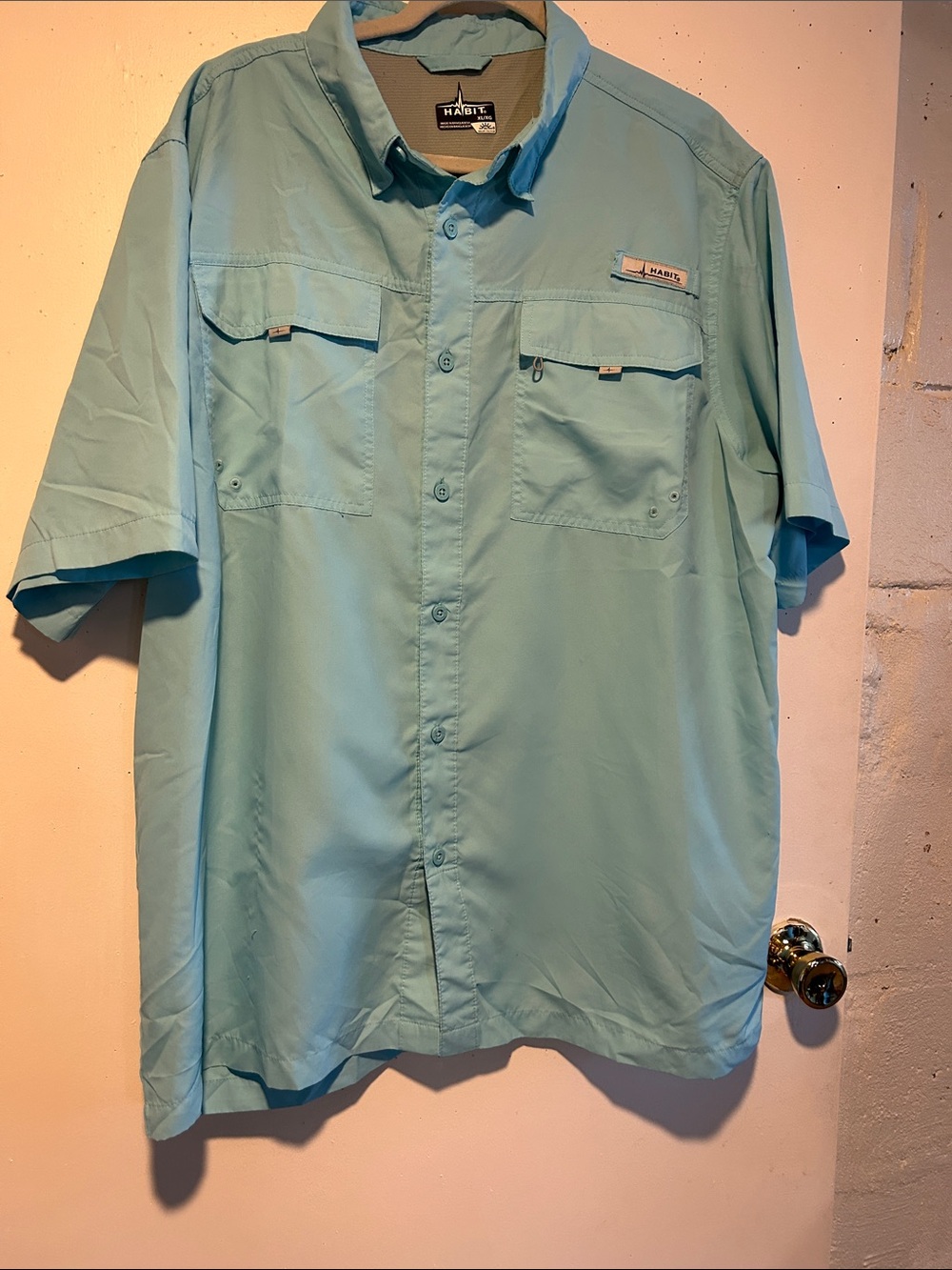 Men’s Short-Sleeve Performance Shirt in Aqua